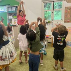 Dragonflies enjoying music and movement during mandarin class 