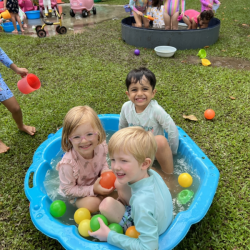 Asher, Karthavya & Poppy loved the small soaking pool.